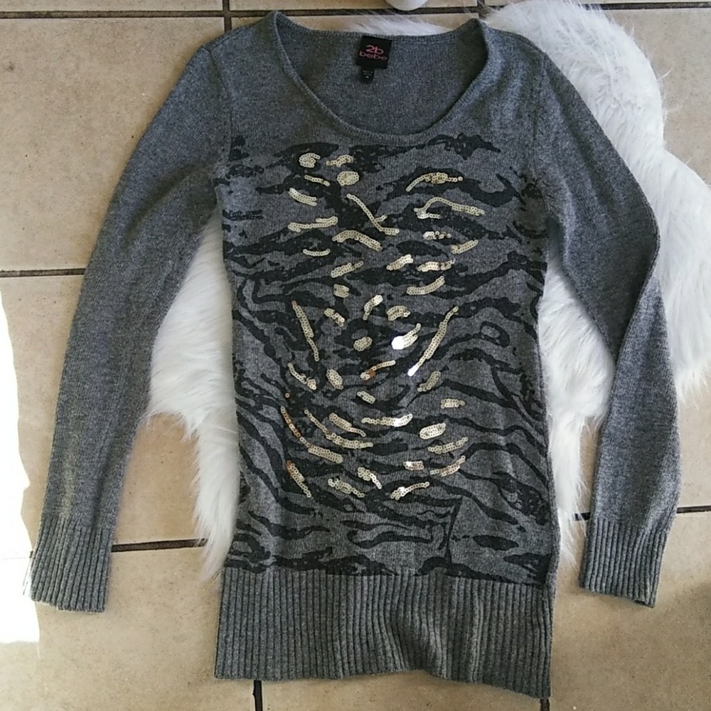 2b bebe sweater